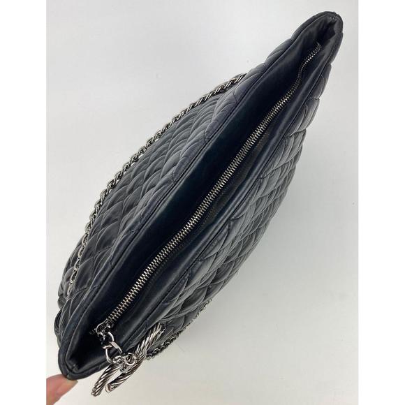 CHANEL Paris-Moscow Red Square Kremlin Large Shoulder Bag - Picture 8 of 9